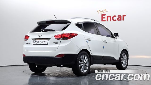Hyundai Tucson Diesel 2WD LX20 Premier — пробег 166 879 км — фото 2 из 5