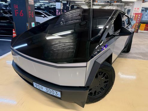 Tesla Cybertruck Cyberbeast — пробег 14 000 км — фото 1 из 5
