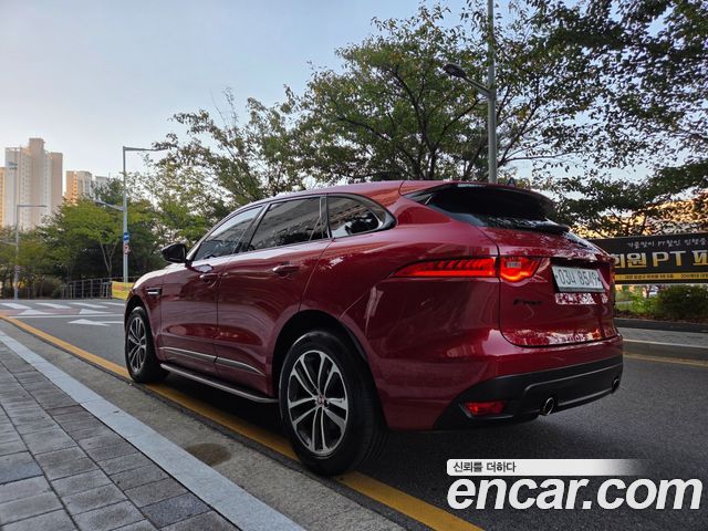 Jaguar F-PACE 35t R-Sport — пробег 113 306 км — фото 2 из 5