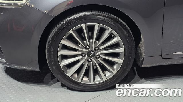 Kia K7 из Кореи Encar