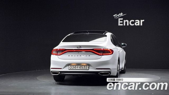 Hyundai Grandeur из Кореи Encar