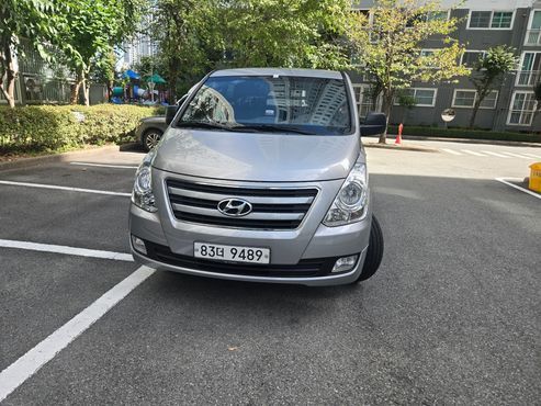 Hyundai Starex 5-Seater VAN CVX Luxury — пробег 213 473 км — фото 1 из 5