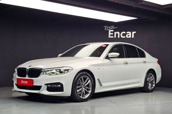 BMW 5-Series 520d xDrive M Sport Package — пробег 135 909 км — фото 1 из 5