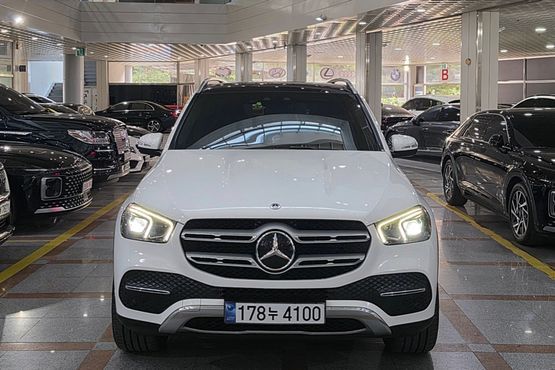 Mercedes-Benz GLE-Class GLE300d 4MATIC — пробег 100 000 км — фото 3 из 5