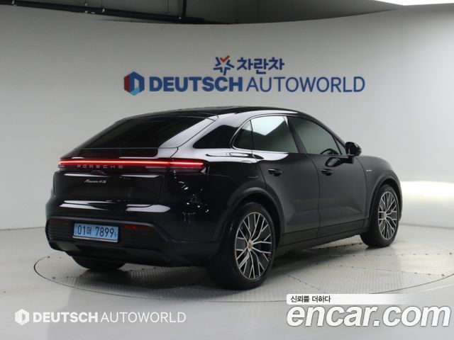 Porsche Macan 4S — пробег 19 242 км — фото 2 из 5
