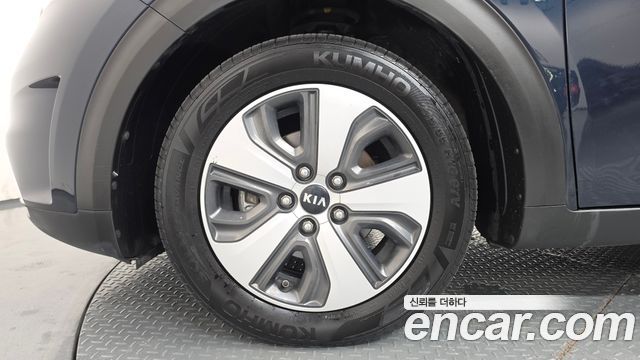 Kia Niro из Кореи Encar