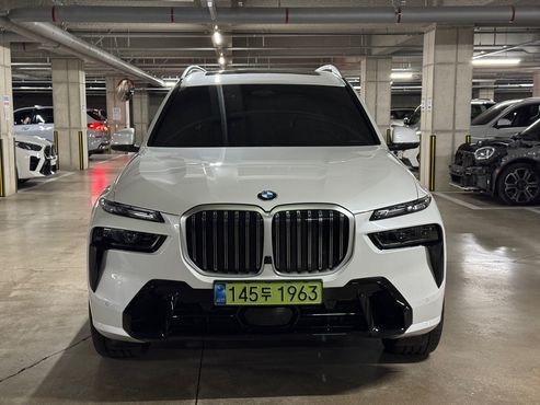 BMW X7 xDrive 40i M Sport 6STR — пробег 11 094 км — фото 3 из 5