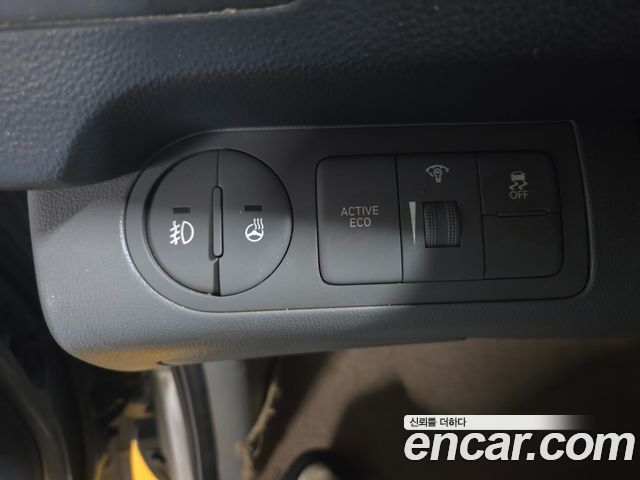 Hyundai Starex Van 3-Seater Smart — пробег 117 529 км — фото 4 из 5
