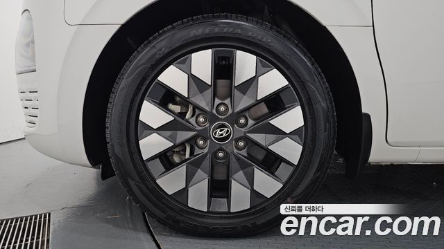 Hyundai Staria из Кореи Encar