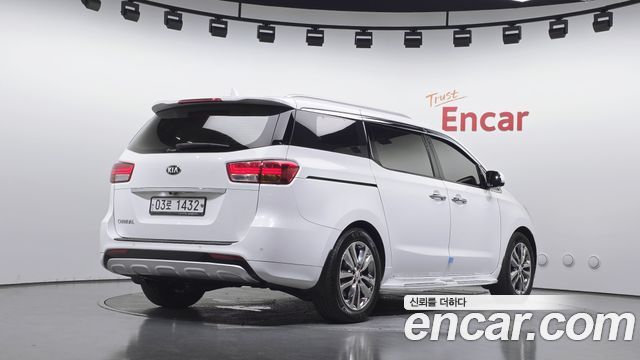 Kia Carnival из Кореи Encar