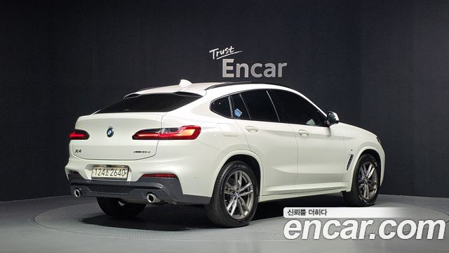 BMW X4 xDrive20d M Sport — пробег 137 808 км — фото 2 из 5