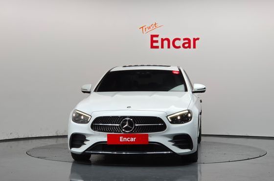 Mercedes-Benz E-Class E220d 4MATIC AMG Line — пробег 30 913 км — фото 3 из 5