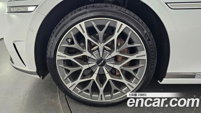Genesis G90 Gasoline 3.5 Turbo e-S/C AWD — пробег 28 530 км — фото 5 из 5
