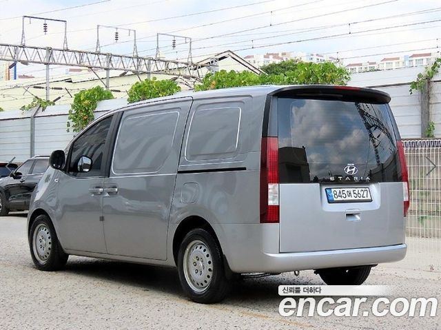 Hyundai Staria Cargo 3-Seater Smart — пробег 206 475 км — фото 3 из 5