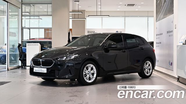 BMW 1-Series 120 — пробег 4 543 км — фото 1 из 5