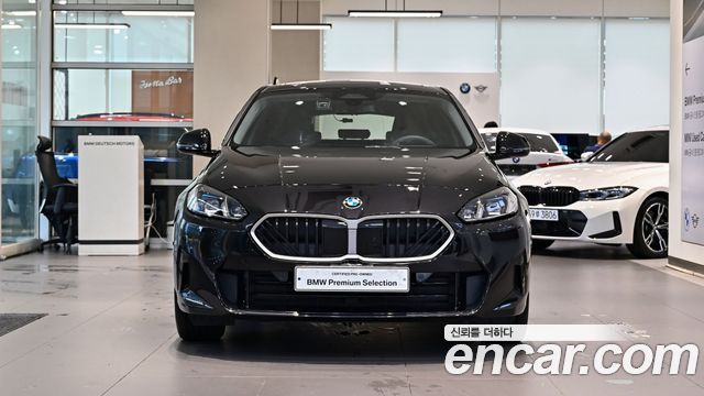 BMW 1-Series 120 — пробег 4 543 км — фото 2 из 5
