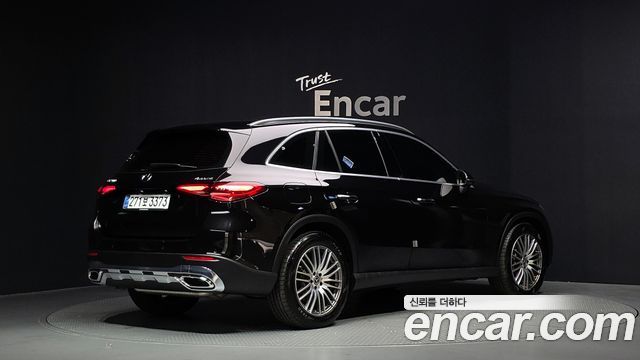 Mercedes-Benz GLC-Class GLC 300 4MATIC Avantgarde — пробег 1 730 км — фото 2 из 5