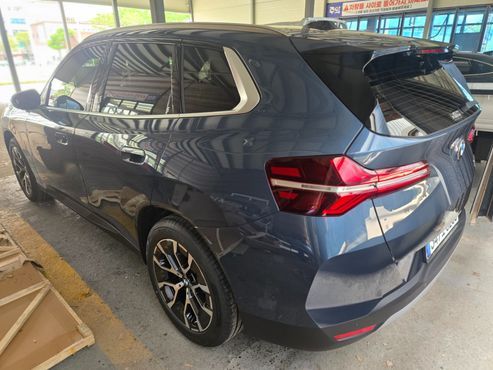 BMW X3 xDrive 20 — пробег 1 233 км — фото 4 из 5