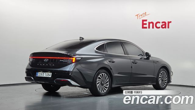 Hyundai Sonata Exclusive — пробег 33 594 км — фото 2 из 5