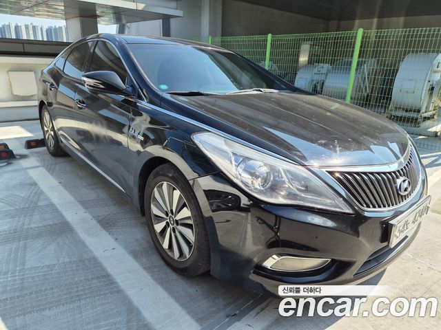 Hyundai Grandeur Premium — пробег 251 952 км — фото 3 из 5