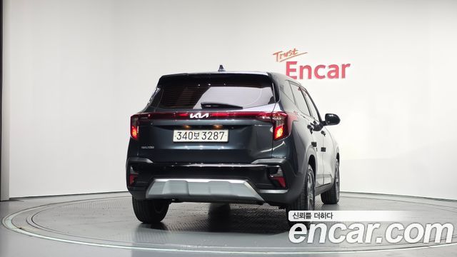 Kia Seltos из Кореи Encar