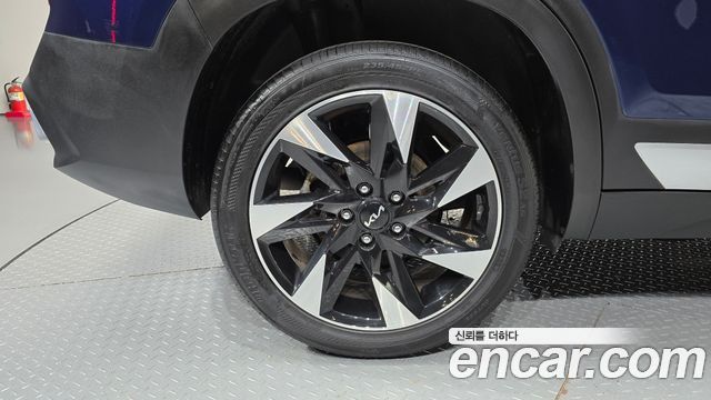 Kia Seltos из Кореи Encar