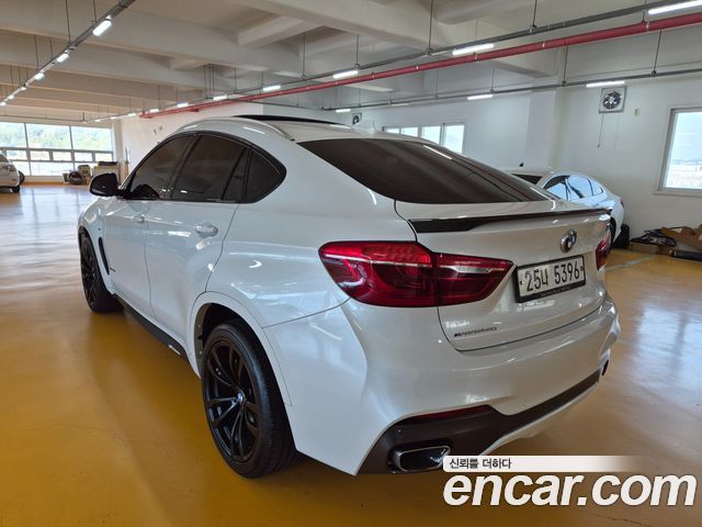 BMW X6 xDrive 40d M Sport — пробег 159 558 км — фото 4 из 5