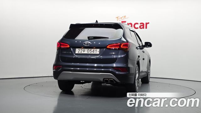 Hyundai Santafe Diesel 2.0 2WD Premium — пробег 96 572 км — фото 4 из 5