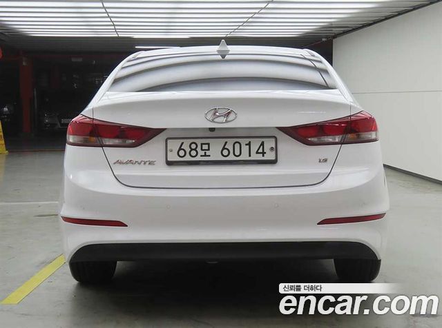 Hyundai AVANTE из Кореи Encar