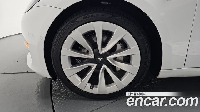 Tesla Model 3 Long Range AWD — пробег 95 642 км — фото 5 из 5