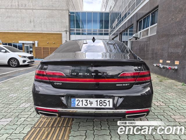 Genesis G90 3.3 T AWD Premium — пробег 228 546 км — фото 4 из 5