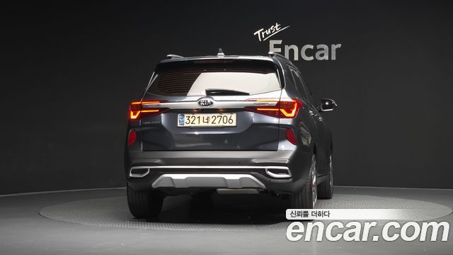 Kia Seltos из Кореи Encar