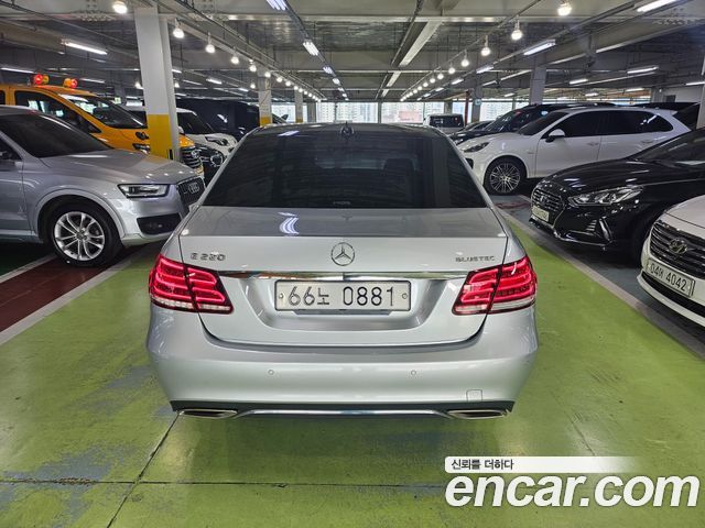 Mercedes-Benz E-Class E220 Bluetec Avantgarde — пробег 73 387 км — фото 4 из 5