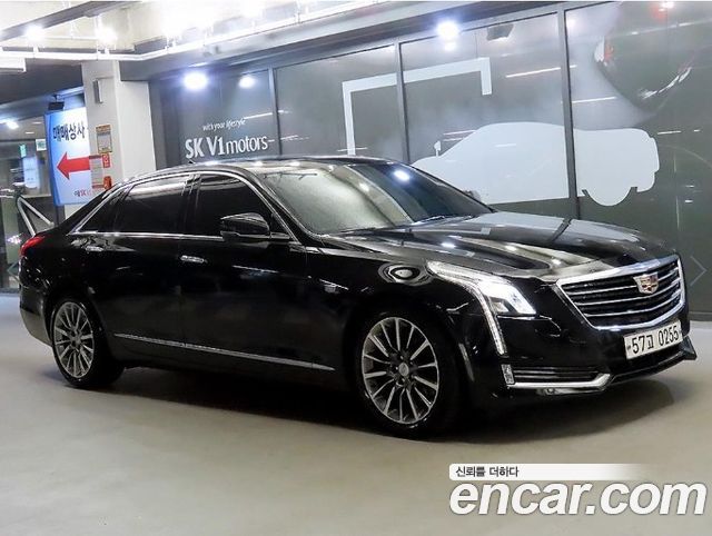 Cadillac CT6 3.6 Premium AWD — пробег 70 677 км — фото 1 из 5