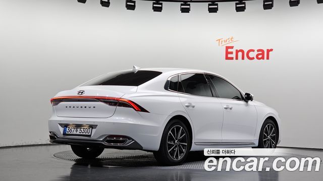 Hyundai Grandeur из Кореи Encar