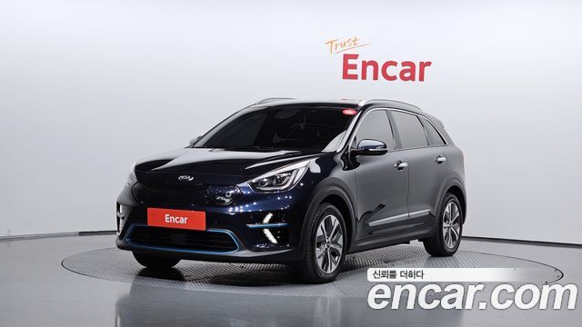 Kia Niro Noblesse — пробег 166 589 км — фото 1 из 5