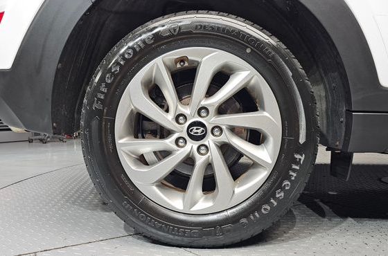 Hyundai Tucson Diesel 1.7 2WD Style — пробег 228 312 км — фото 5 из 5