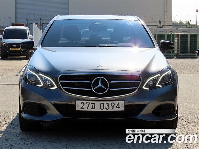 Mercedes-Benz E-Class E220 Bluetec Avantgarde Sport — пробег 81 498 км — фото 1 из 5