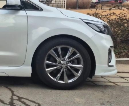 Kia Carnival 7-Seater Limousine President — пробег 104 613 км — фото 5 из 5