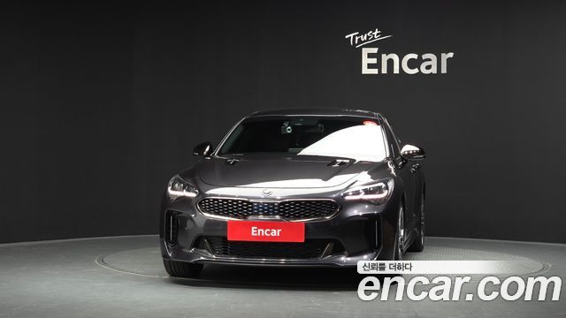 Kia Stinger 2.0 Turbo AWD Platinum — пробег 93 341 км — фото 3 из 5