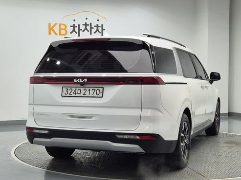 Kia Carnival Gasoline 9-Seater Prestige — пробег 138 070 км — фото 3 из 5