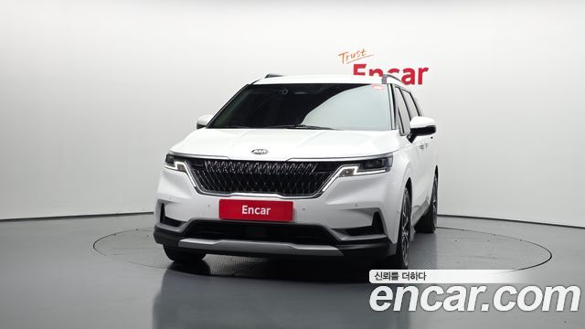 Kia Carnival Diesel 9-Seater Prestige — пробег 235 572 км — фото 3 из 5