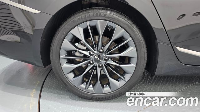 Kia K8 из Кореи Encar
