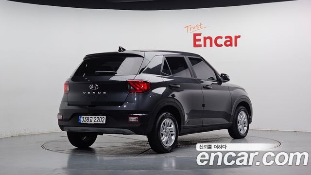 Hyundai Venue из Кореи Encar