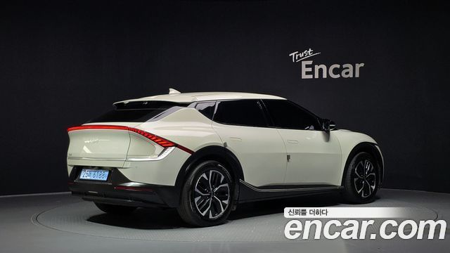 Kia EV6 из Кореи Encar