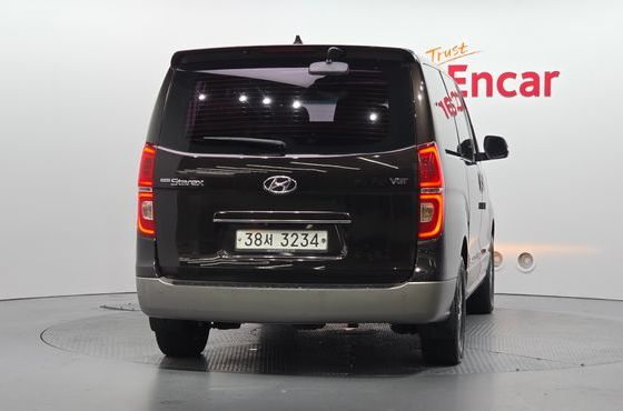 Hyundai Starex 4WD Urban 9-Seater Exclusive — пробег 140 360 км — фото 4 из 5