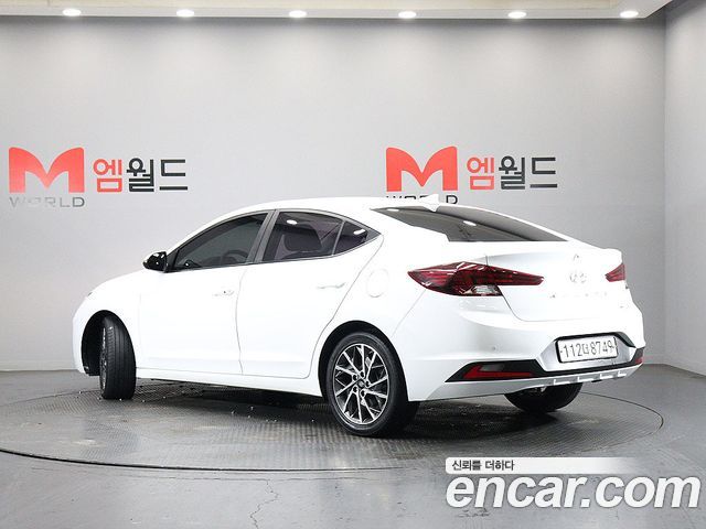 Hyundai AVANTE из Кореи Encar