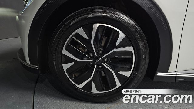 Kia EV6 из Кореи Encar