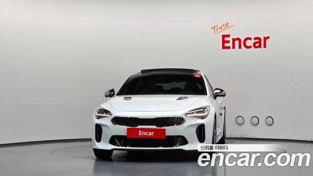 Kia Stinger из Кореи Encar