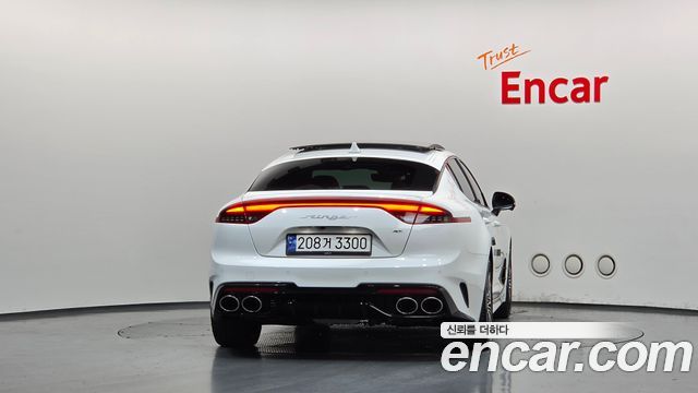 Kia Stinger из Кореи Encar